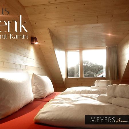 Schickes Holzchalet "Henk" - Mit Kamin - Ostsee Strand 500M - 4 Personen - By "Meyers Am Meer" ツィロー エクステリア 写真