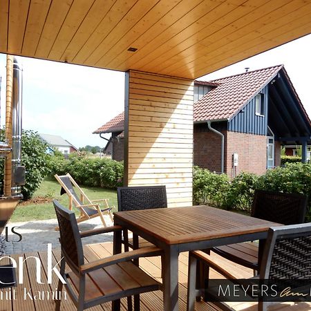 Schickes Holzchalet "Henk" - Mit Kamin - Ostsee Strand 500M - 4 Personen - By "Meyers Am Meer" ツィロー エクステリア 写真